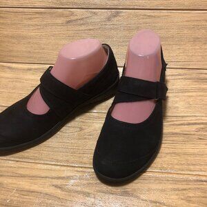 Hartjes black Mary Jane hook and loop nubuck strap shoes, 8